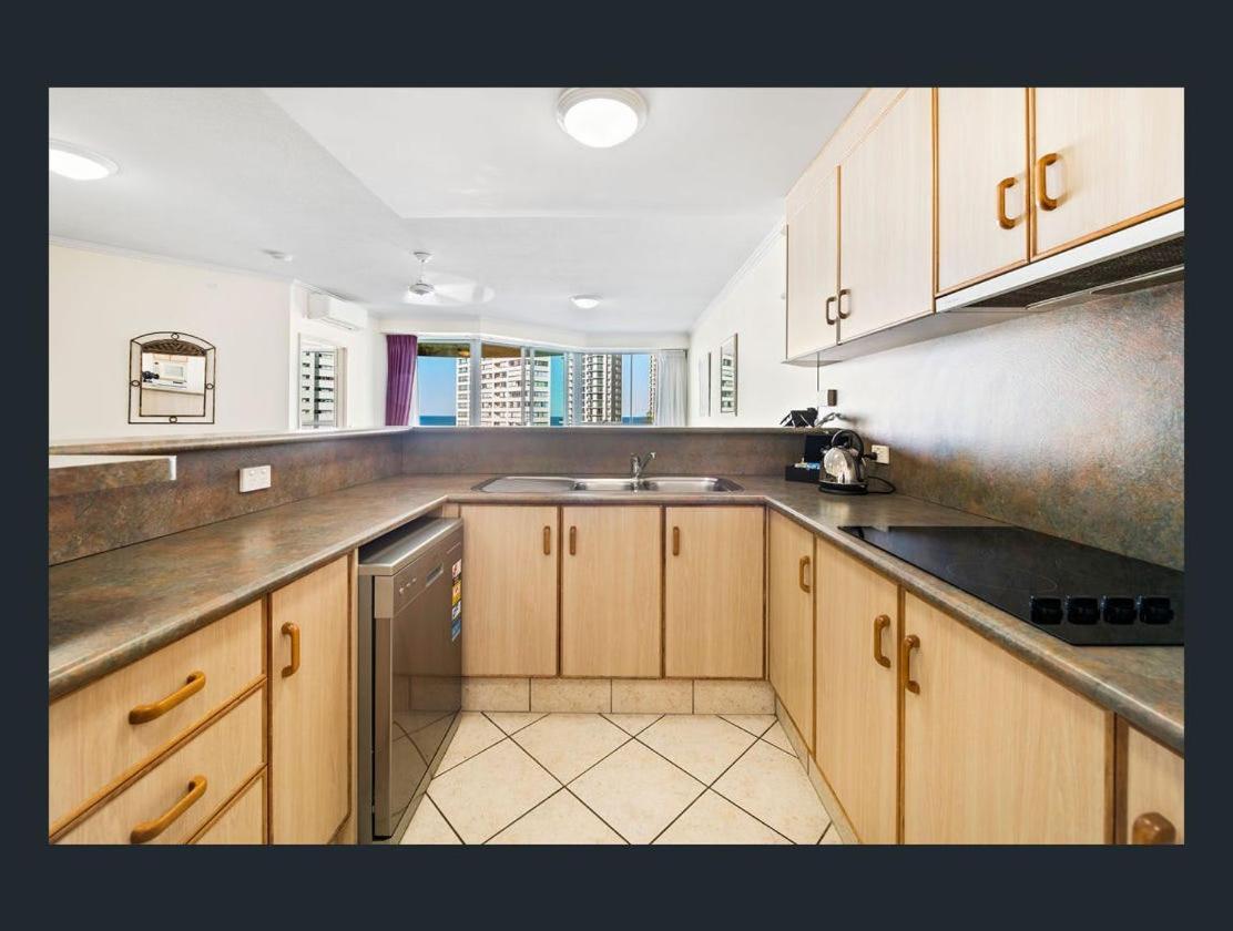 Holiday Holiday Sun City Apartments Голд-Кост Номер фото