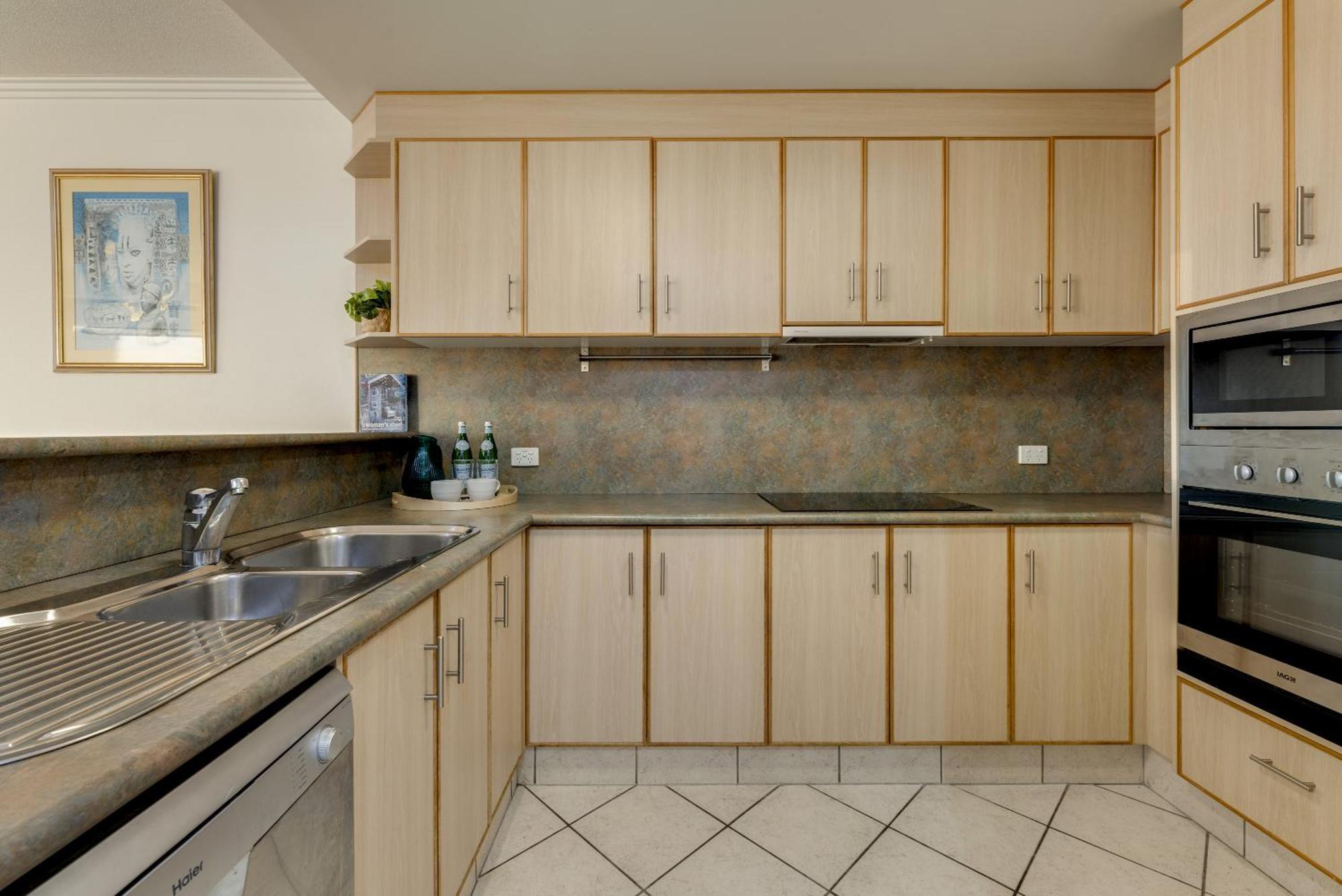 Holiday Holiday Sun City Apartments Голд-Кост Номер фото